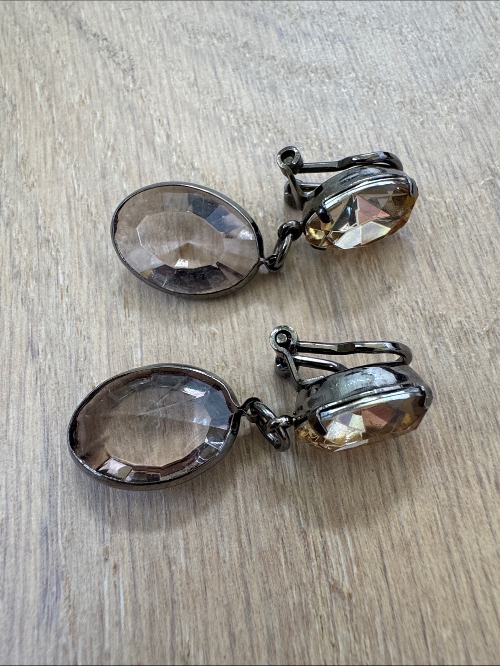 VTG drop rhinestone clip earrings